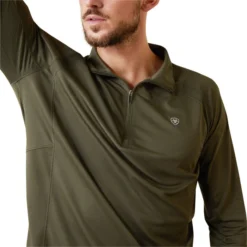 2023 Ariat Mens Sunstopper 1/4 Zip Baselayer 10043608 - Beetle -Vogemate Sales Store 5856 202320Ariat20Mens20Sunstopper201420Zip20Baselayer201004360820 20Beetle20Close20Up201.700x700